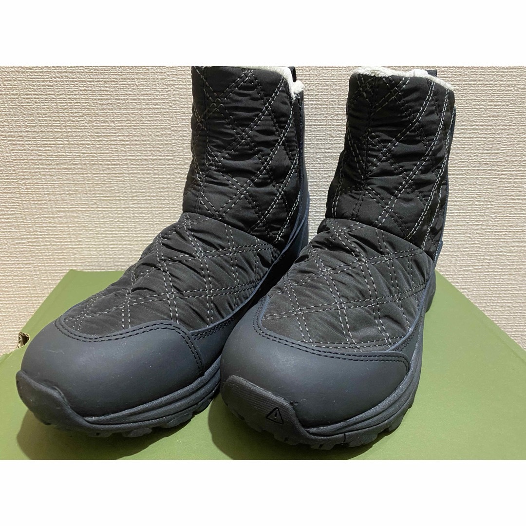 KEEN - keen ウィンターブーツの通販 by ベリーヌ's shop｜キーンなら