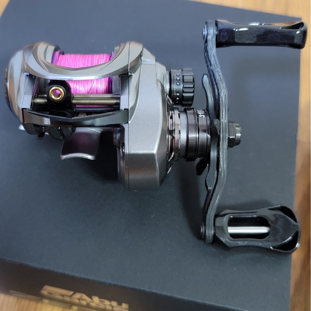 AbuGarcia - アブガルシア ゼノン LTX 左ハンドルの通販 by くさ's