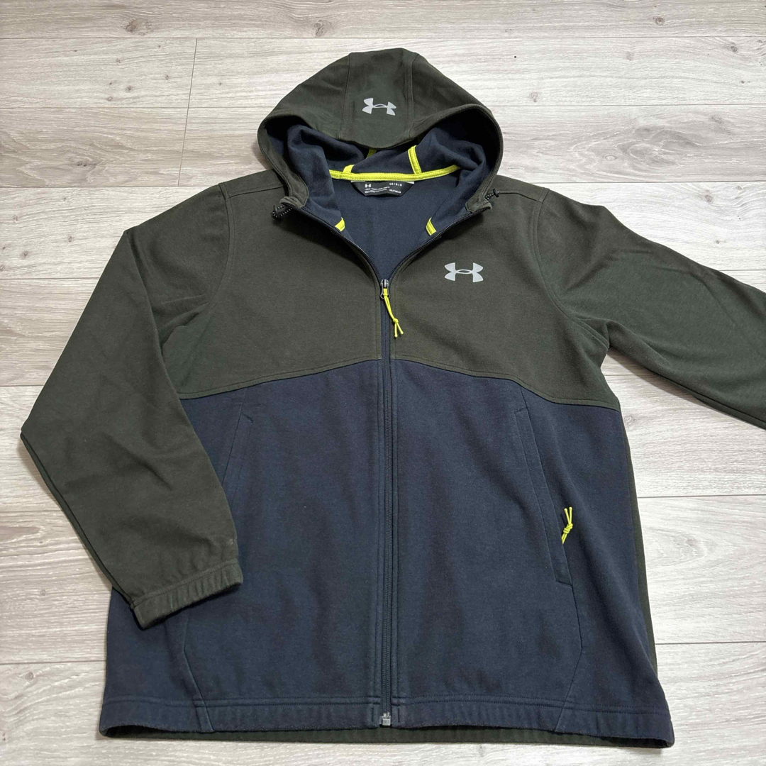 UNDER ARMOUR - アンダーアーマー 春夏用ヒートギアフルジップパーカー