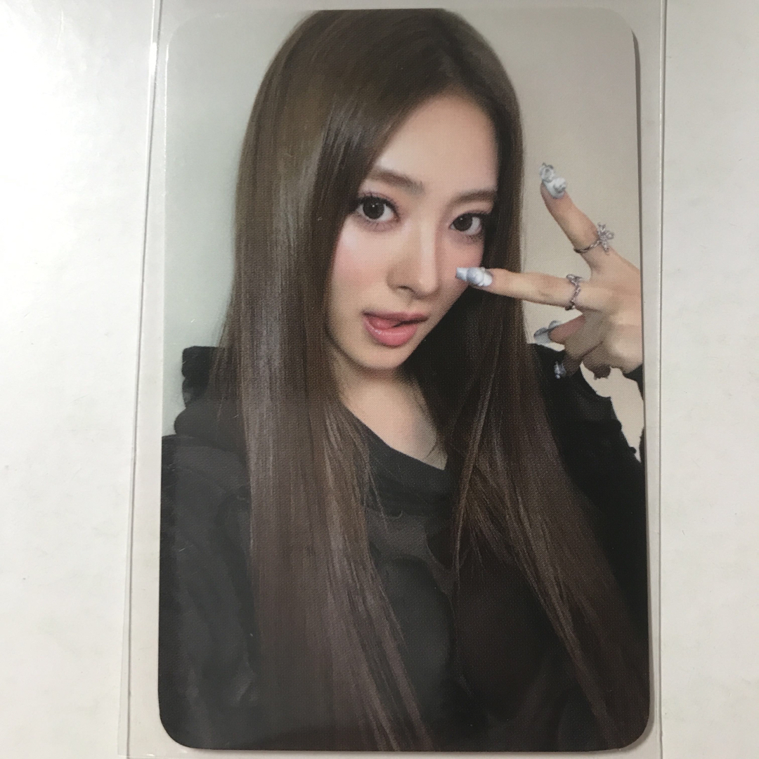 MEOVV アンナ 1stEP ポップアップ限定 ナップザック 特典トレカ MEOVV