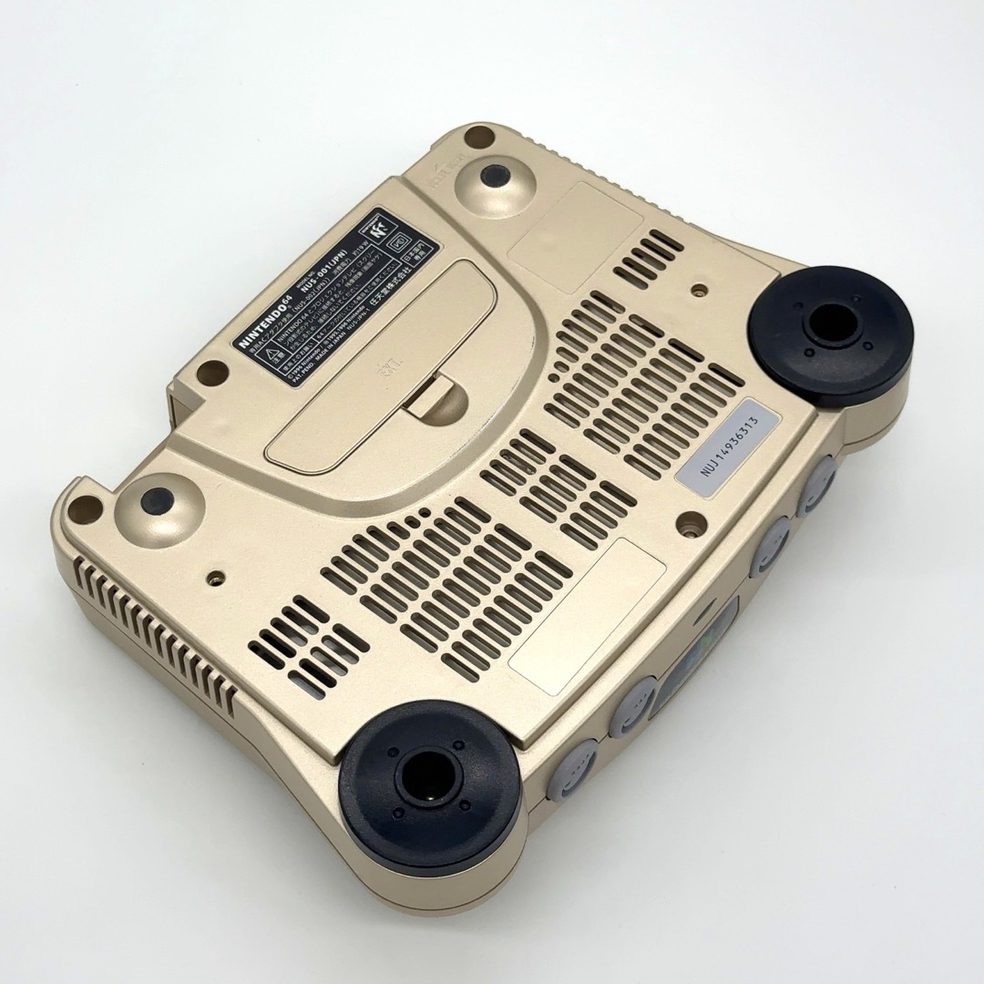 NINTENDO 64 - 【希少+極美品】任天堂 ニンテンドー64 本体 NUS-001