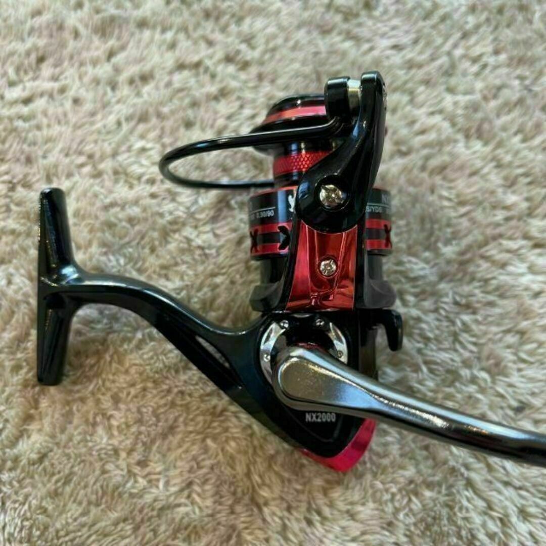 スピニングリール 2000 赤 左右交換可能 海釣り ブラックバス 新品
