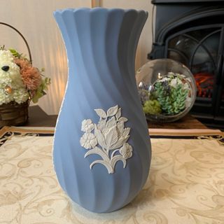 WEDGWOOD（花瓶）のフリマアイテム一覧