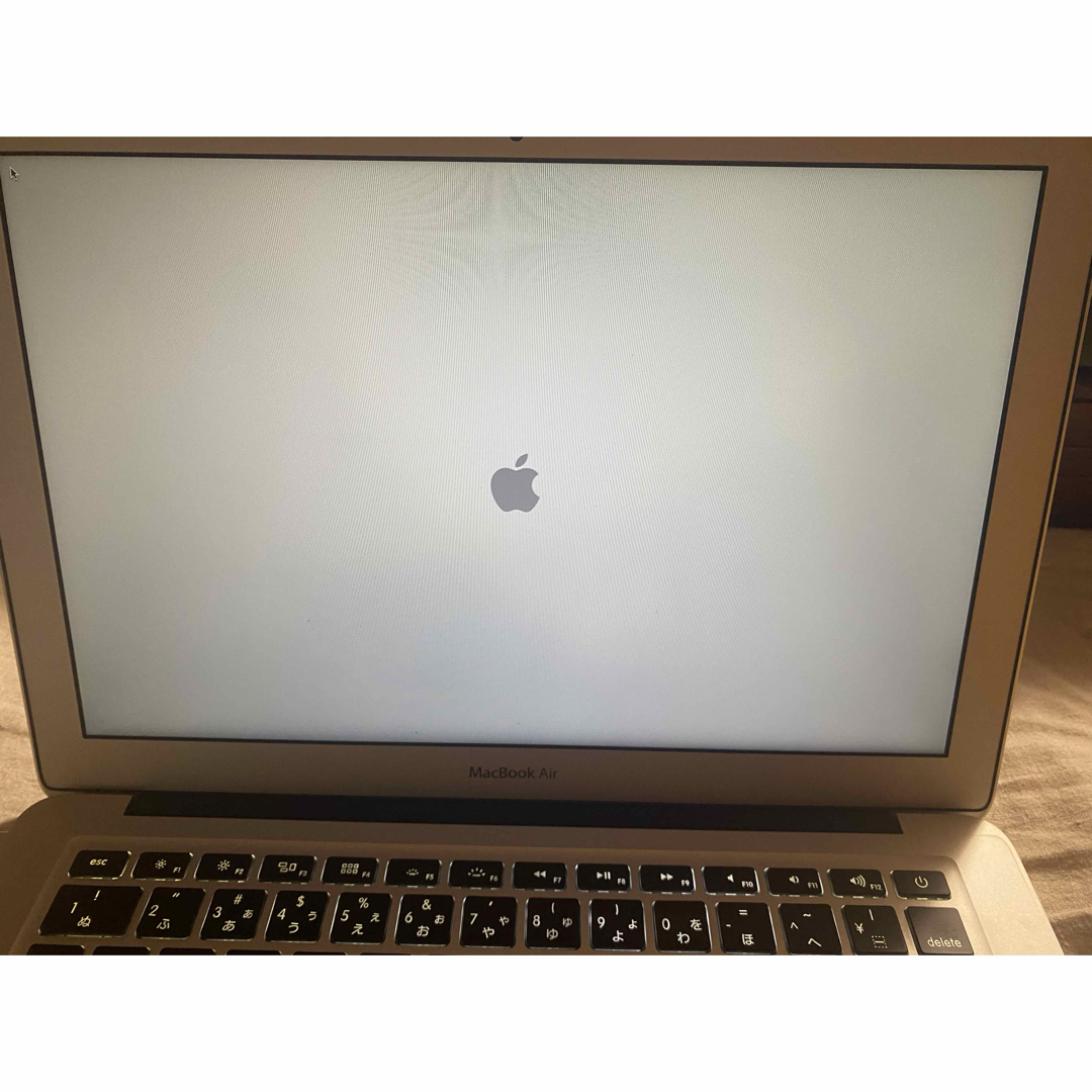 Apple - MacBook Air 13インチ Early 2014 シルバー本体の通販 by