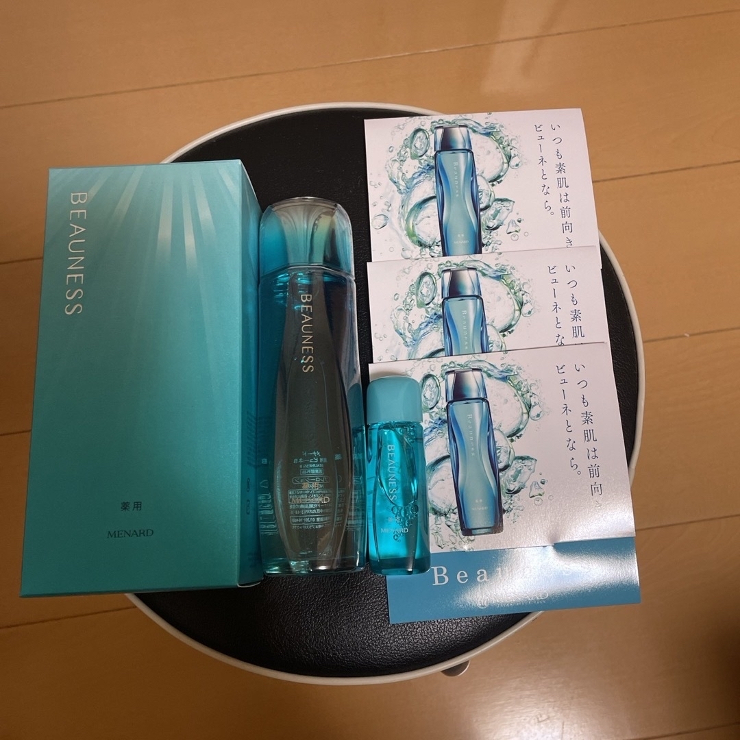 MENARD - メナード薬用ビューネ(新)アルファキット付き サンプル3ケの