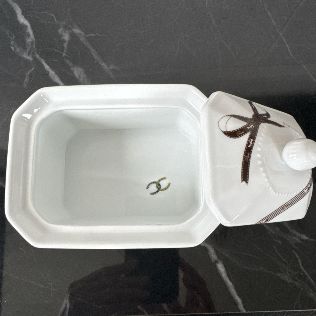 新品/未使用】ポーセラーツ/小物入れ、ペン立ての通販 by いしちゃん