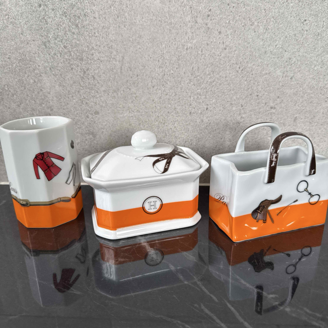 新品/未使用】ポーセラーツ/小物入れ、ペン立ての通販 by いしちゃん