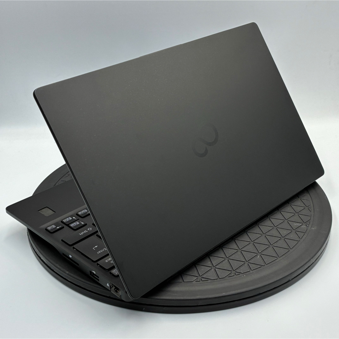 富士通 - 富士通 FMVU34025 i5ｰ1145G7 8G windows11の通販 by M&K