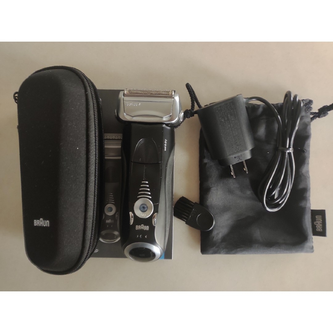 BRAUN - ☆良品☆BRAUN ブラウン 電動シェーバー 7840Sの通販 by