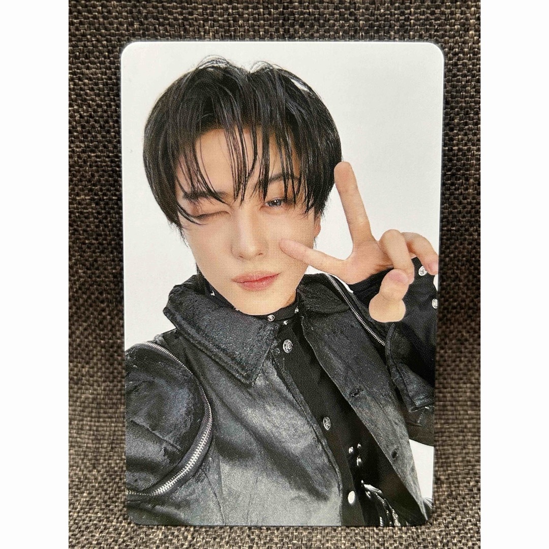 &TEAM - &TEAM フーディー トレカ ポップアップ TAKI タキの通販 by