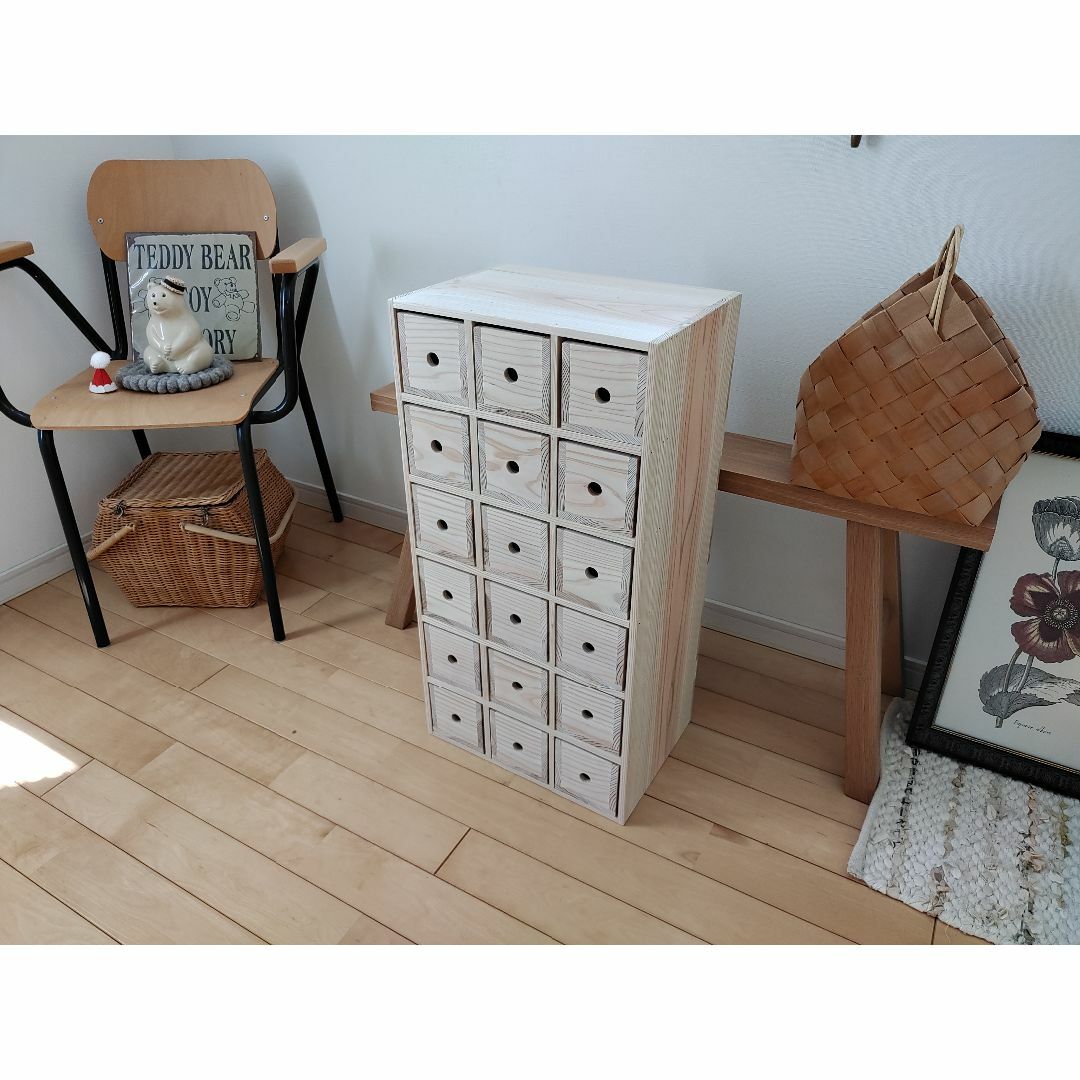 ☆送料無料☆オーダー可能☆丸穴6段3列小引き出し/サイズ変更可能無垢