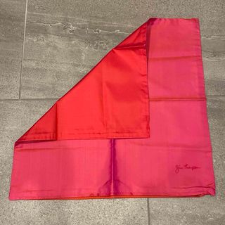 Jim Thompson（クッションカバー）のフリマアイテム一覧