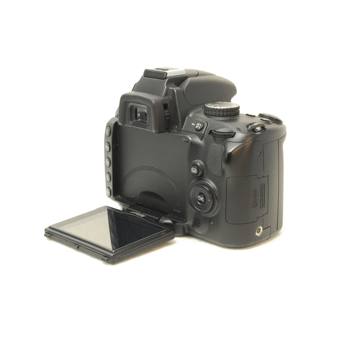 Nikon D5000 ❤️ダブルレンズキット❤️ニコン❤️スマホ転送❤️一眼