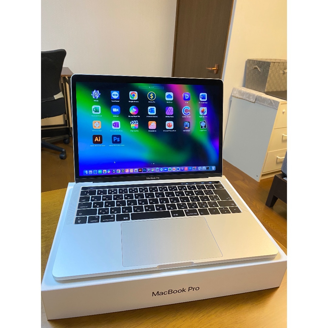 Apple - 美品 MacBook Pro 16GB 指紋認証、タッチパネル /箱有りの通販