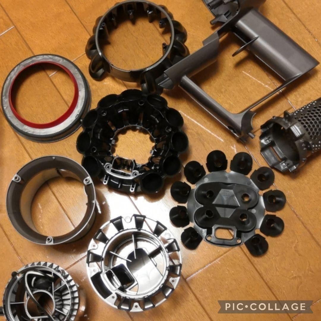 Dyson - 【分解洗浄】dyson V10 / SV12 本体のみの通販 by もか's shop