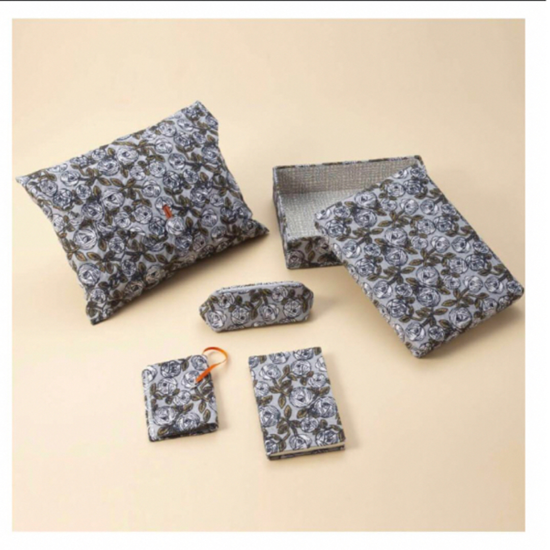 mina perhonen - ミナペルホネン「jellybeans」futo(封筒) cushionの