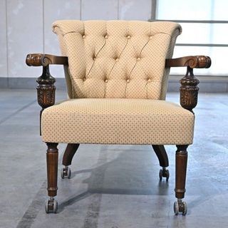 三越ブルージュ ラウンジチェア A オーク無垢材 ボタン留め キャスター