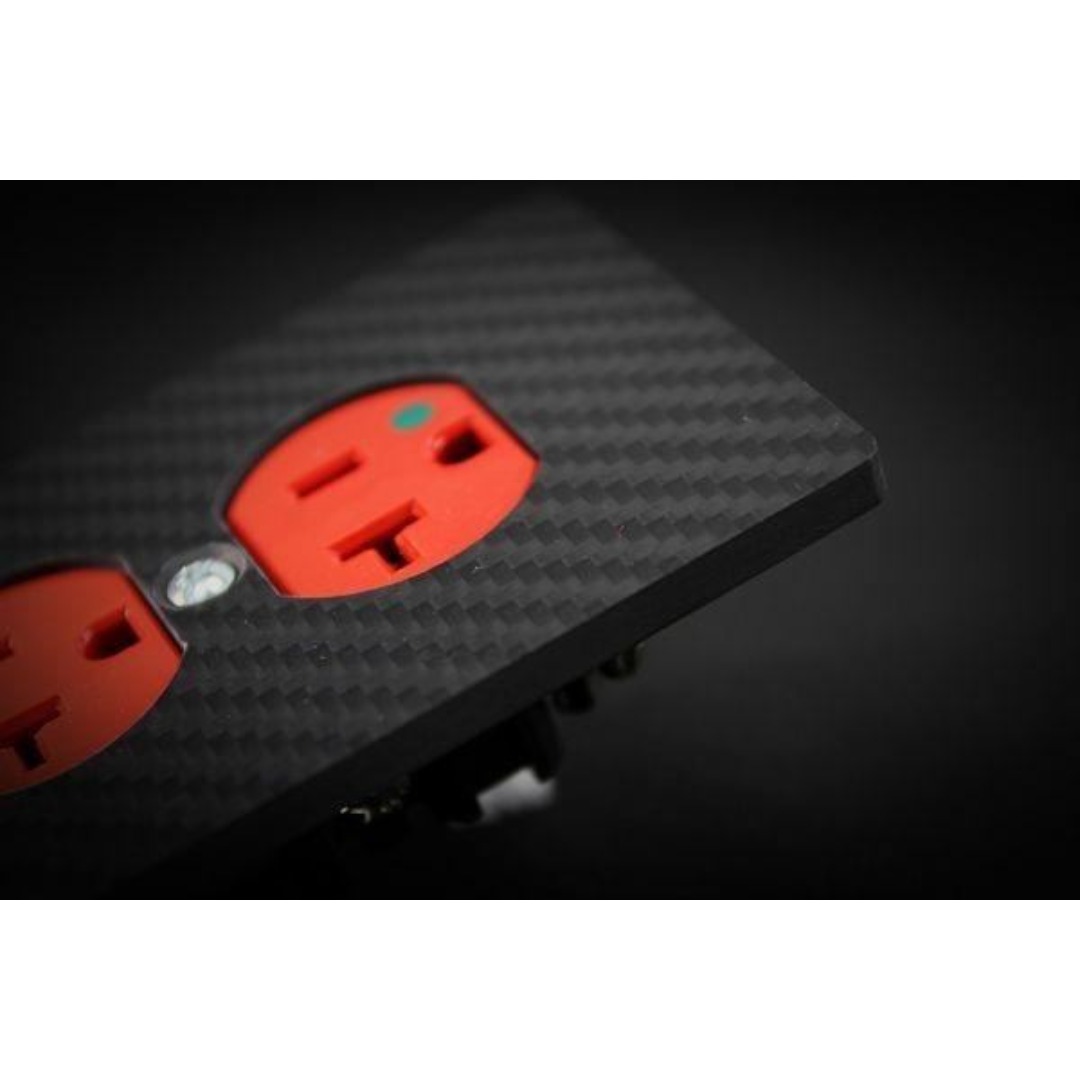 特注品 ドライカーボン製 高級 ハイエンド コンセント プレート C