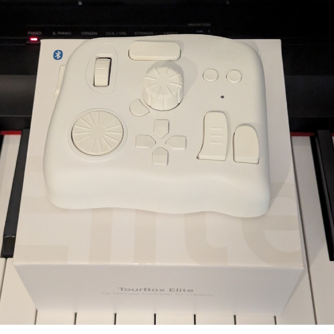 Tourbox elite の通販 by もぎ's shop｜ラクマ