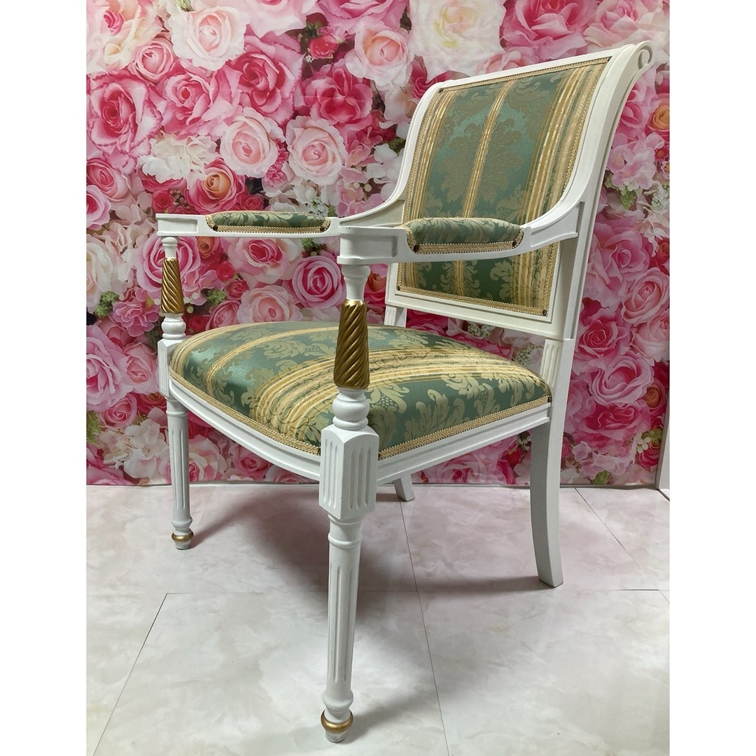 大塚家具 - IDC大塚家具 デカペ仕上げ Bianco椅子 緑 アームチェア