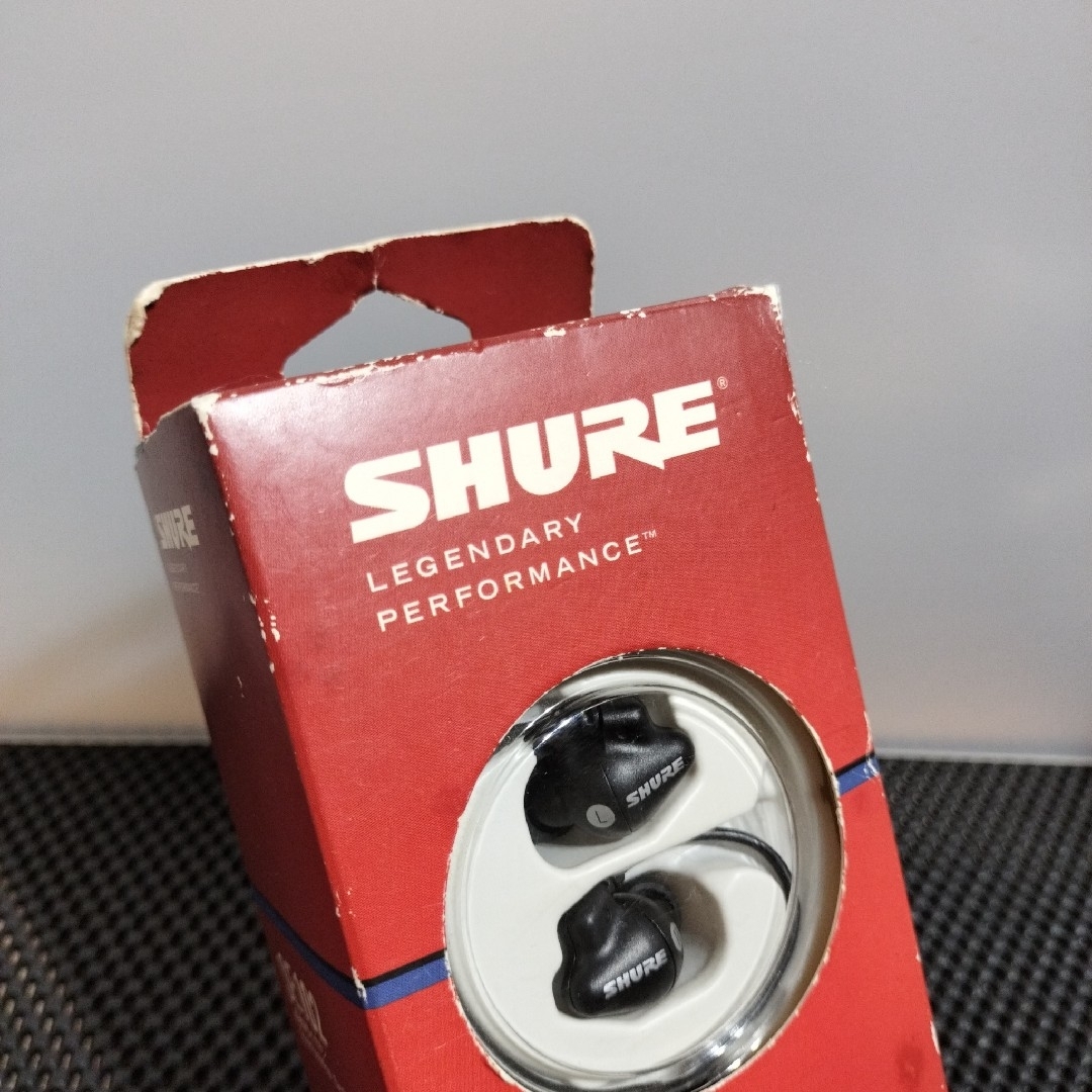 SHURE - 新品未開封 SHURE（シュア）カナル型 高遮音性イヤホン SE102