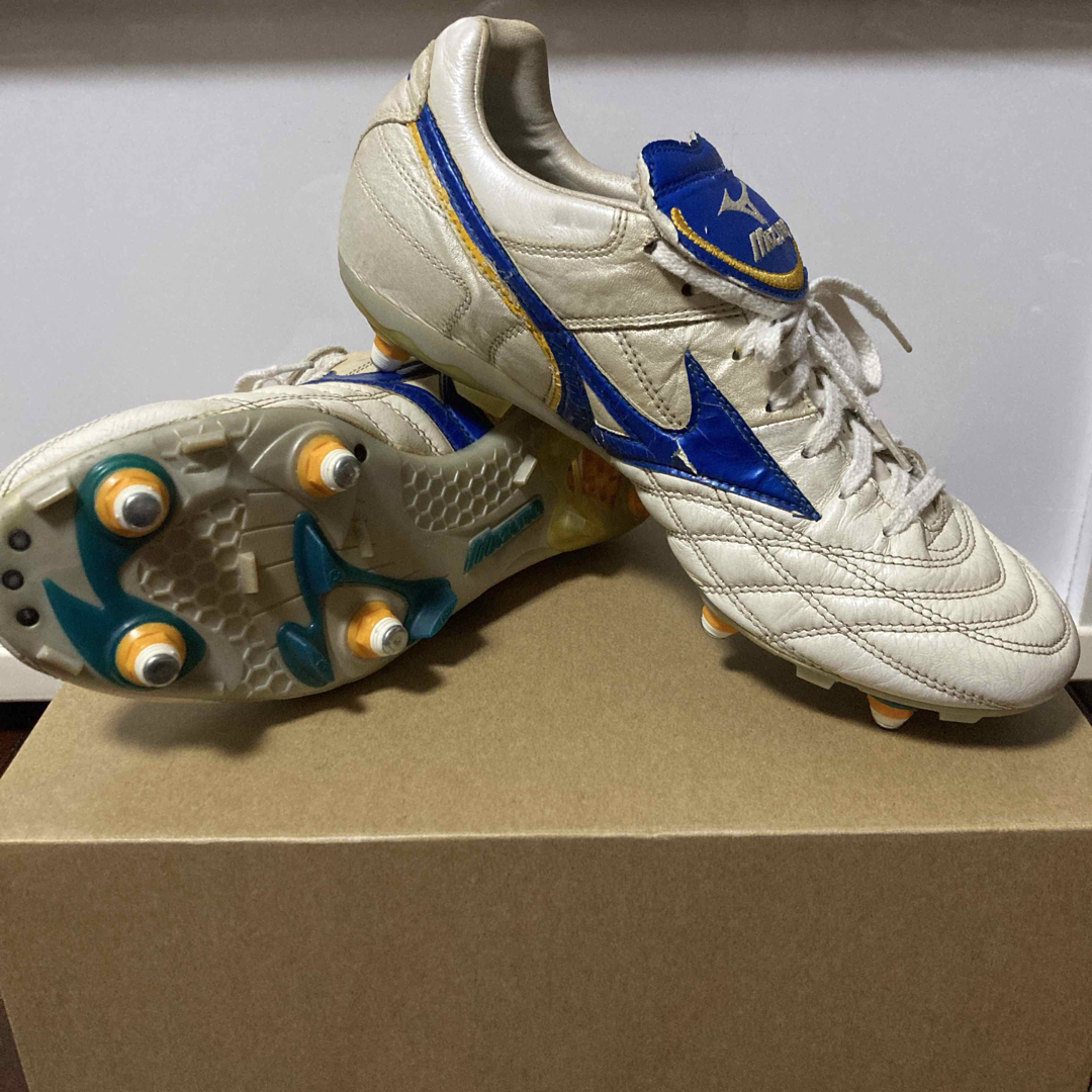 MIZUNO - Mizuno ウェーブカップ レジェンド リバウドモデル モレリア