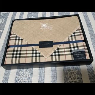 BURBERRY - バーバリー 毛布の通販 by ヤマト↔︎郵便局、変更する事