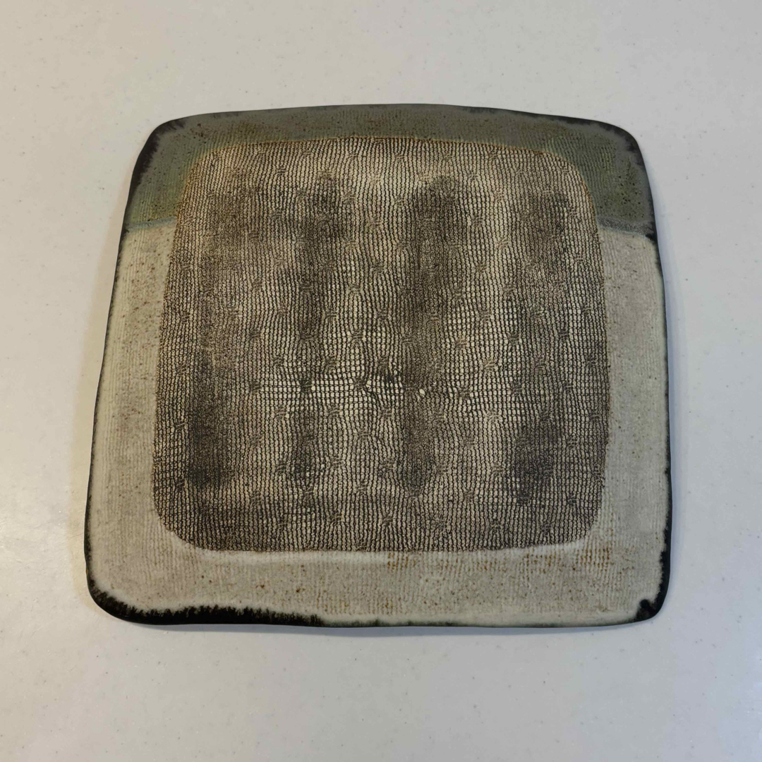 新品未使用・大幅値下げ】本田あつみ 陶器 プレート 大皿 クロス