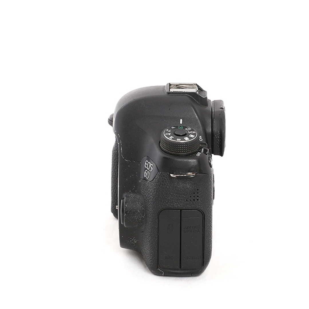 Canon - 【中古】(キヤノン) Canon EOS 6D ボディの通販 by ナニワ