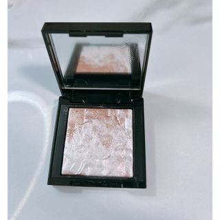 BOBBI BROWN - OBBIBROWN ボビイブラウン ハイライティングパウダーL44