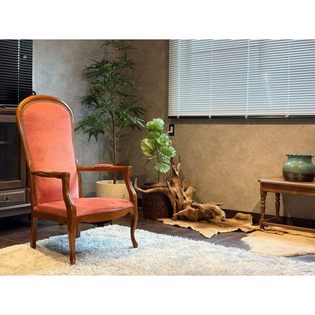 ① フランスアンティーク 輸入家具 ロココ 鋲打 リベット打 アーム