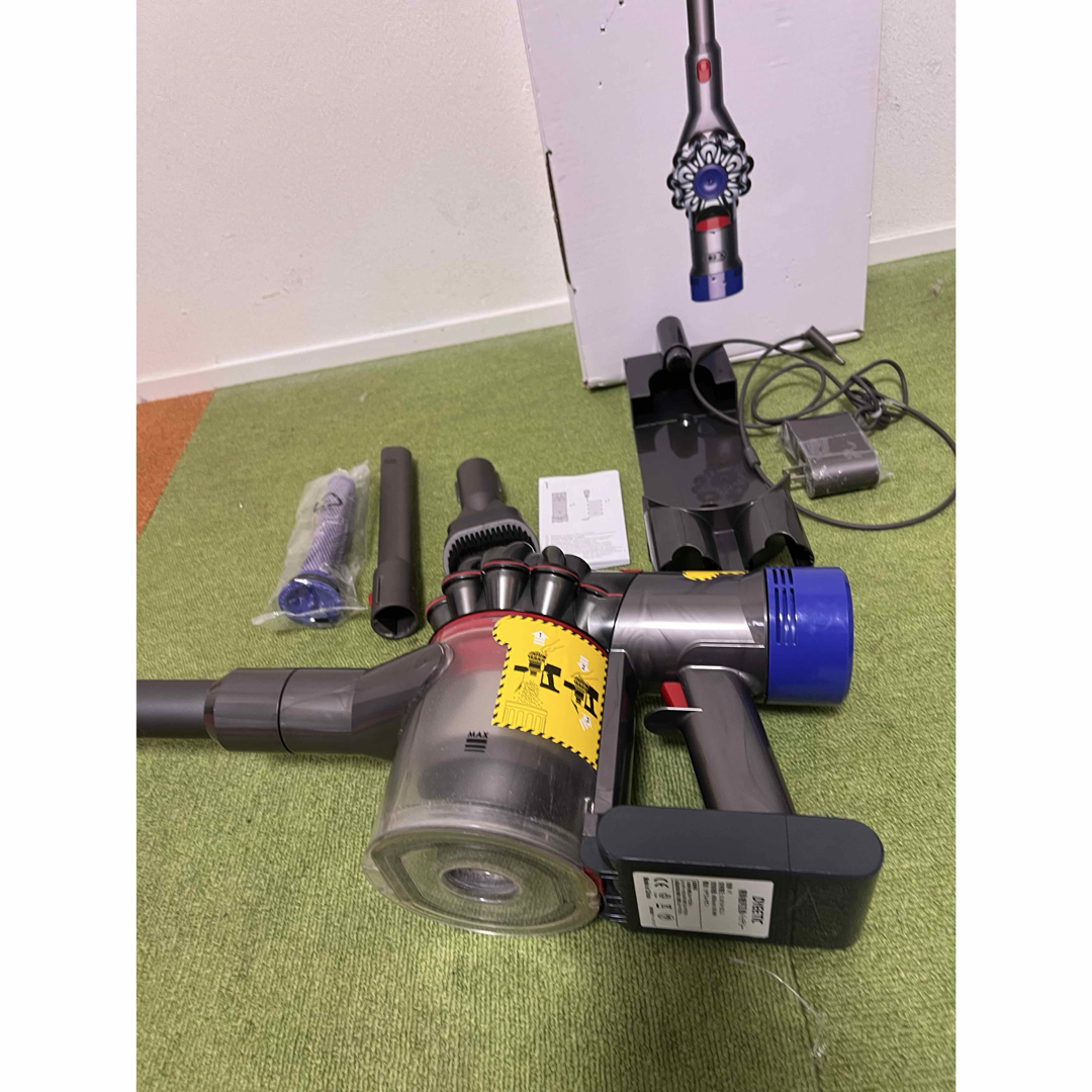 Dyson - 美品 動作確認済み Dyson V7 slim コードレス掃除機の通販 by