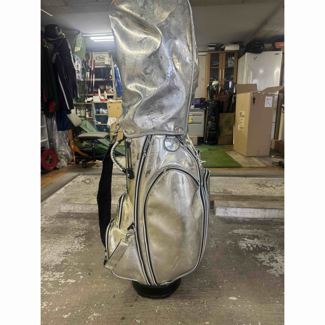 MARK&LONA - MARK & LONA メタリックシルバーゴルフバッグの通販 by