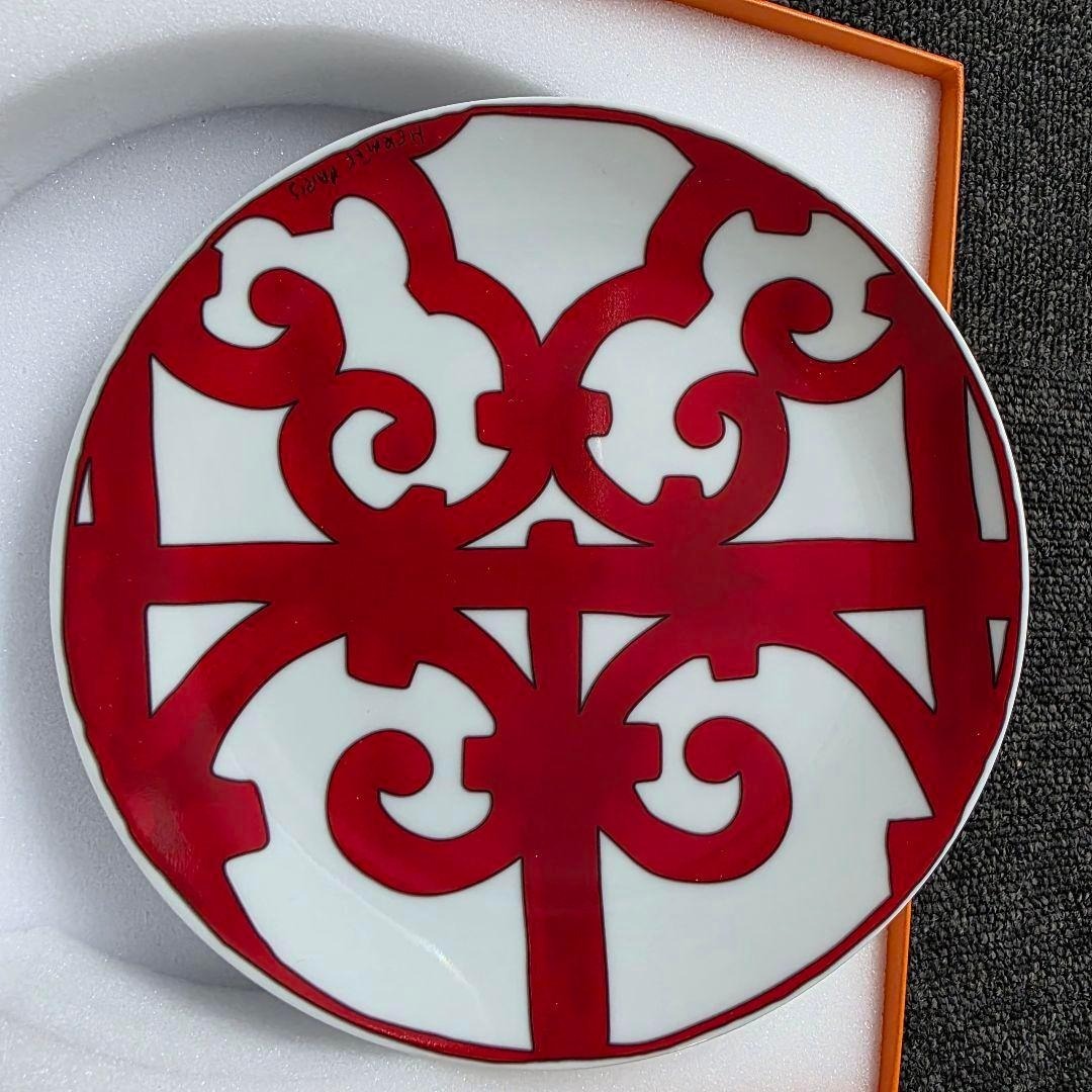 HERMES - 箱付き HERMES カダルギヴィール プレートの通販 by