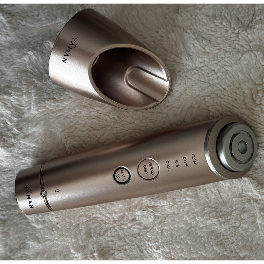 YA-MAN - 【美品✨】YA-MAN フォトプラス DYHP 美顔器 ゴールド