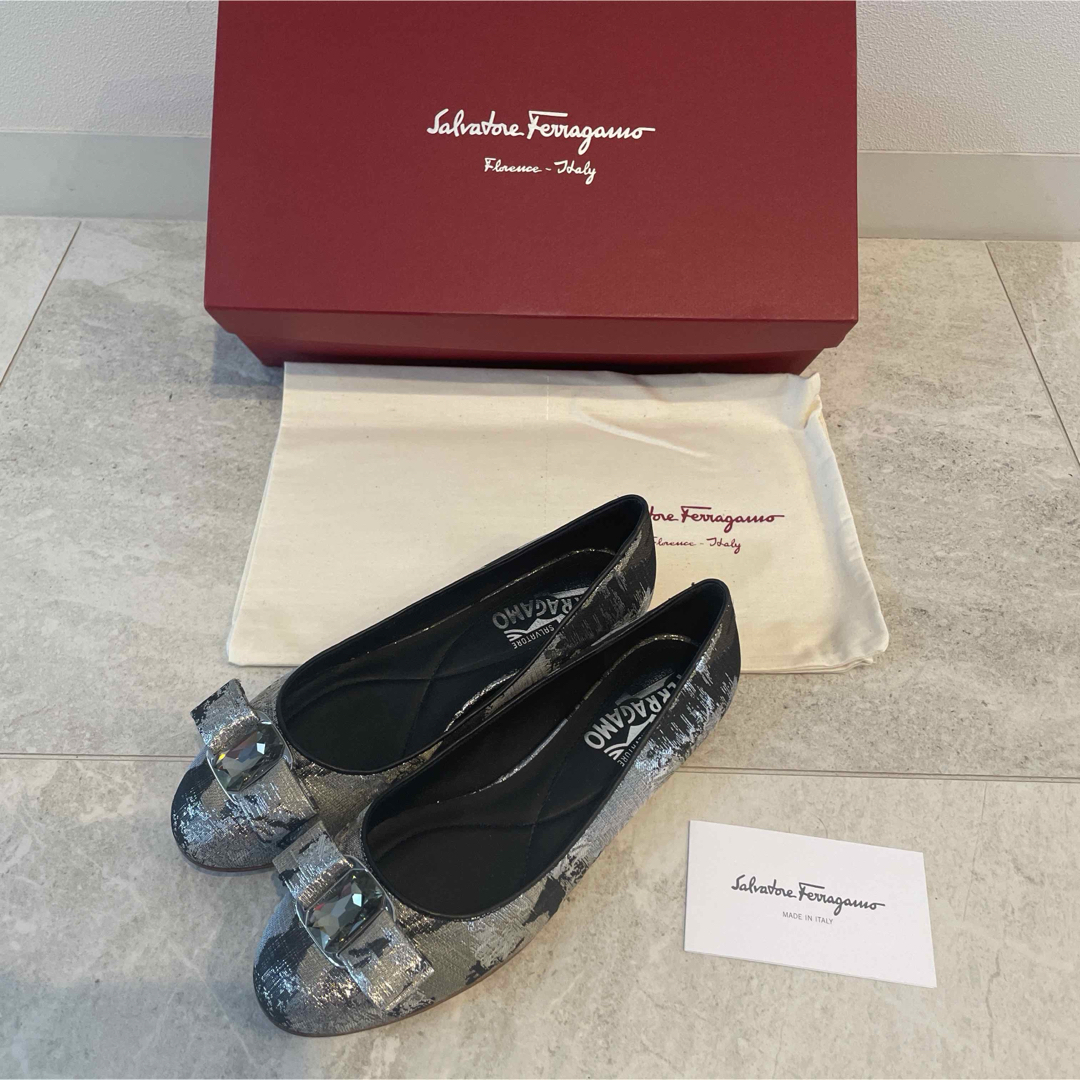Salvatore Ferragamo - 新品 未使用 Salvatore Ferragamo フェラガモ