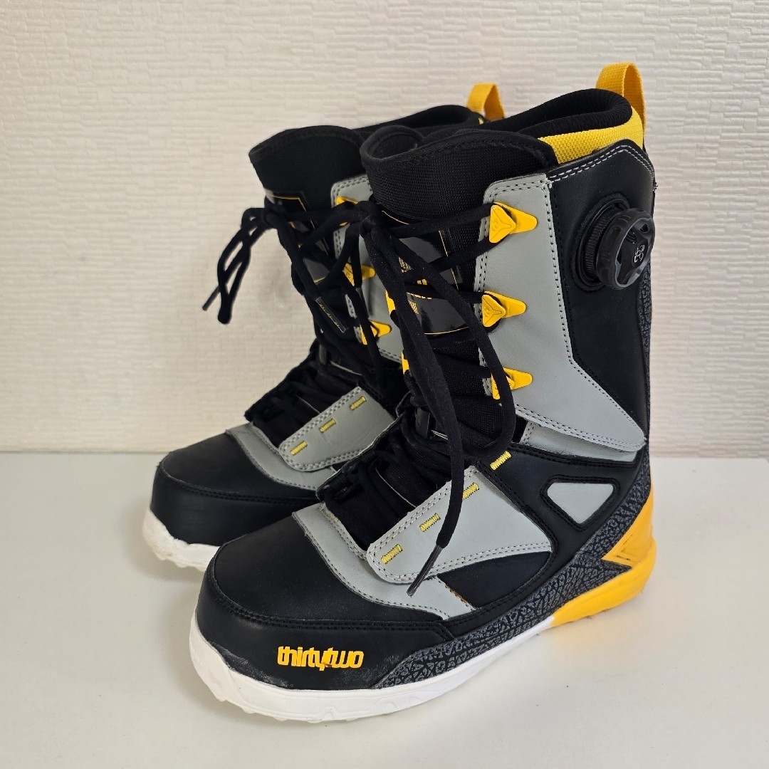 thirtytwo Fall 2016 スノーボードブーツ EU 45 thirtytwo Fall 2016