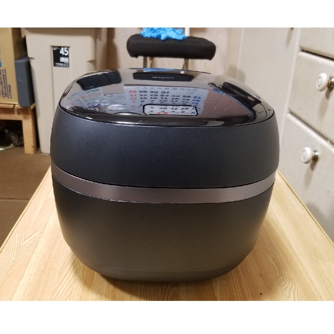 TIGER - ☆2020年製☆土鍋ご泡火炊き☆タイガー圧力IH炊飯器