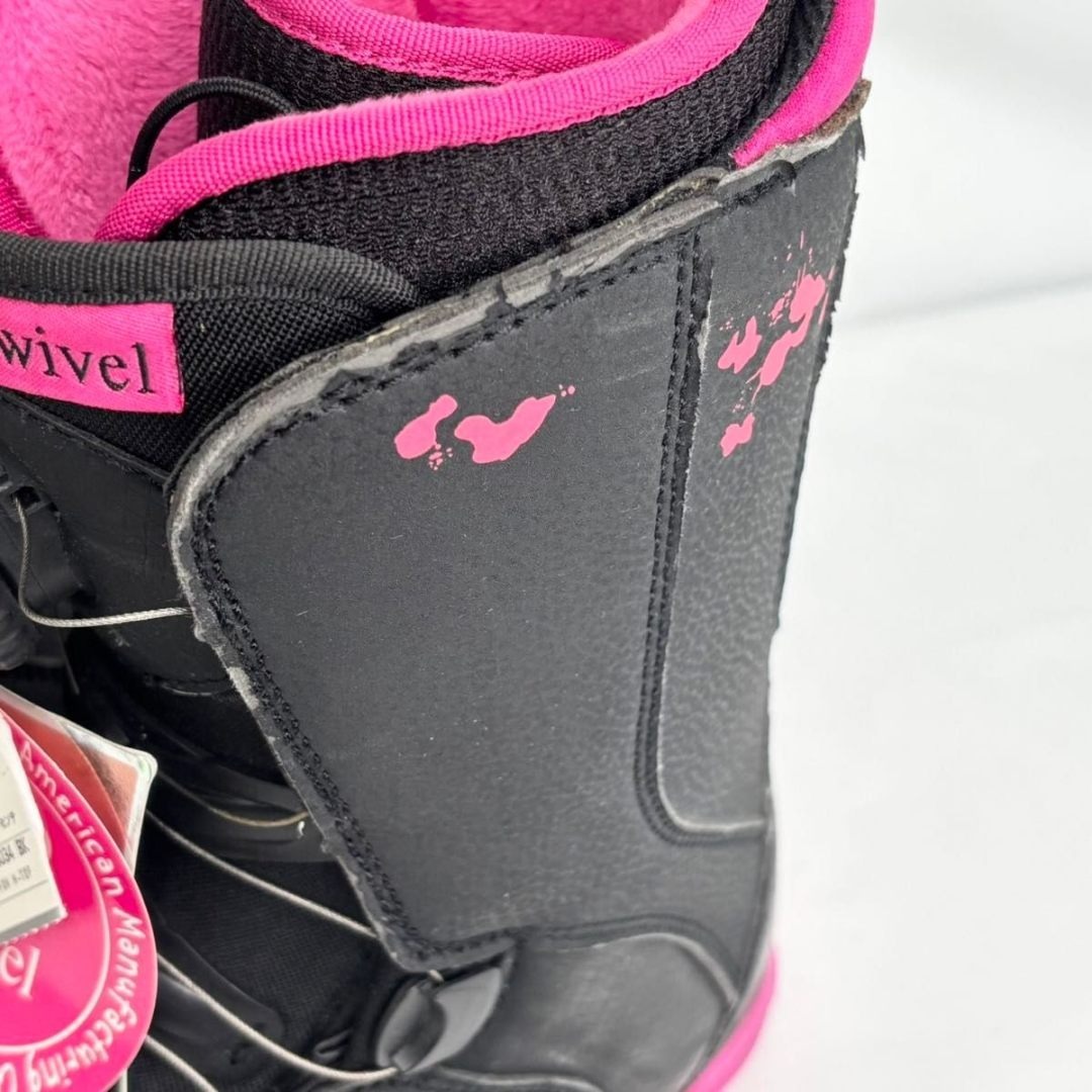 新品/訳あり】swivel スノーボードブーツ レディース 24cmの通販 by