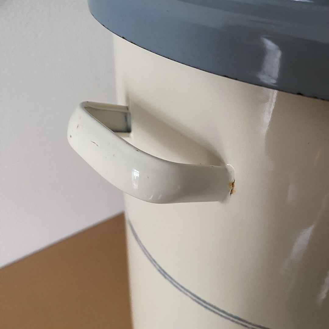 imane＊シャルロット リビングダスト缶 蓋なし