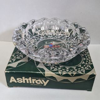 東洋佐々木ガラス - 昭和レトロ ポップ ピンク ガラス 灰皿