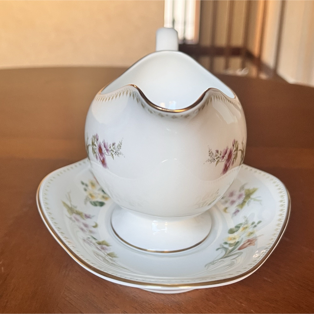 レア美品】英国製 ウェッジウッド☆ミラベル☆ソースボート＆ソーサー