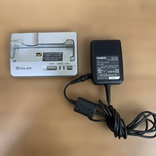 CASIO - CASIO EXILIM用 ACアダプター EX-Z57用 充電器 動作未確認の