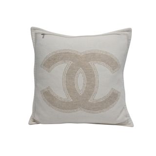 CHANEL（クッション）のフリマアイテム一覧