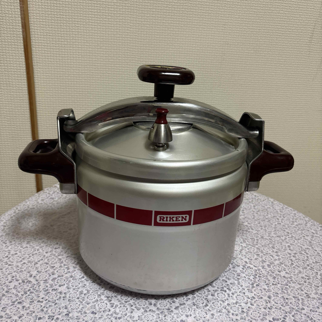 理研食品 - RIKEN アルミ圧力鍋 6Lシルバー 赤日本製の通販 by AK's