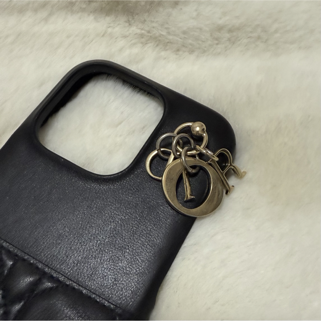 Christian Dior - 使用1日のみ Lady Dior iphone16proの通販 by 即購入
