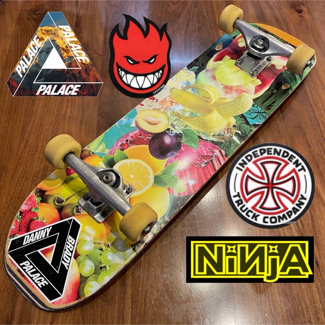 PALACE - パレス スケボー スケートボード インディペンデント