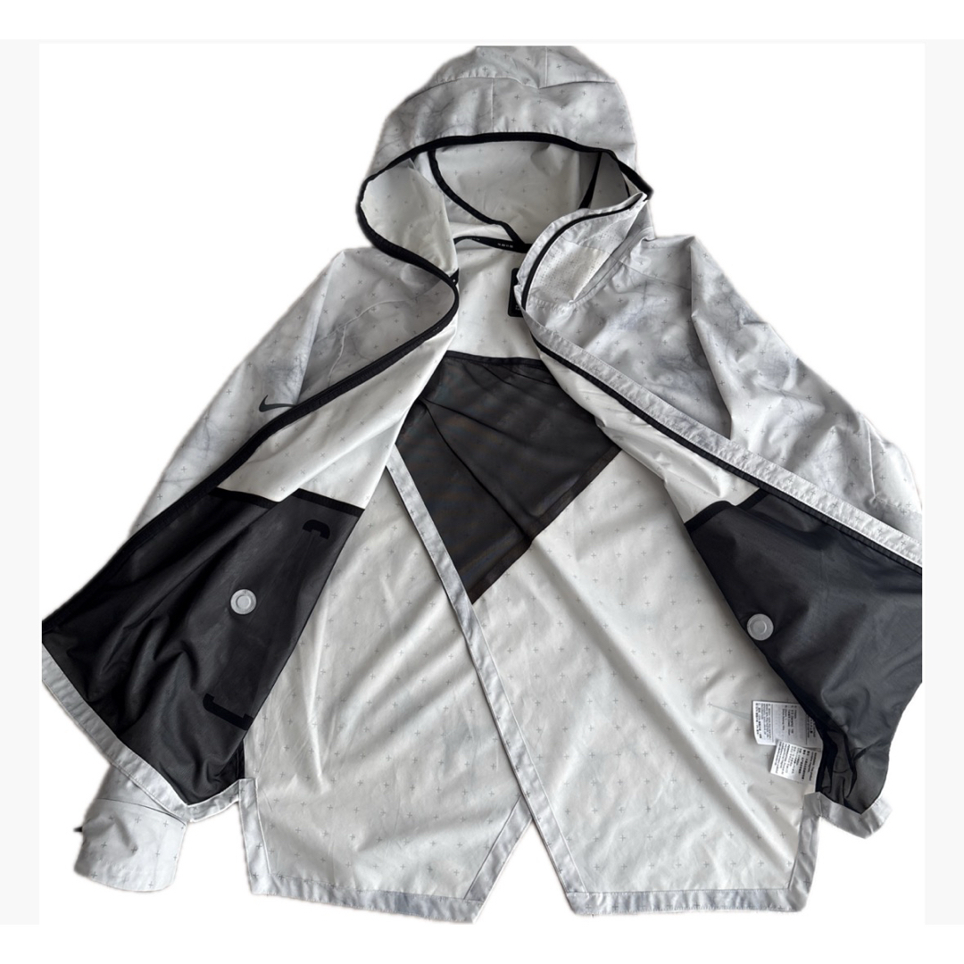 NIKE - 完売品 NIKE ナイキ 高機能 シールドテックジャケット L 大人気