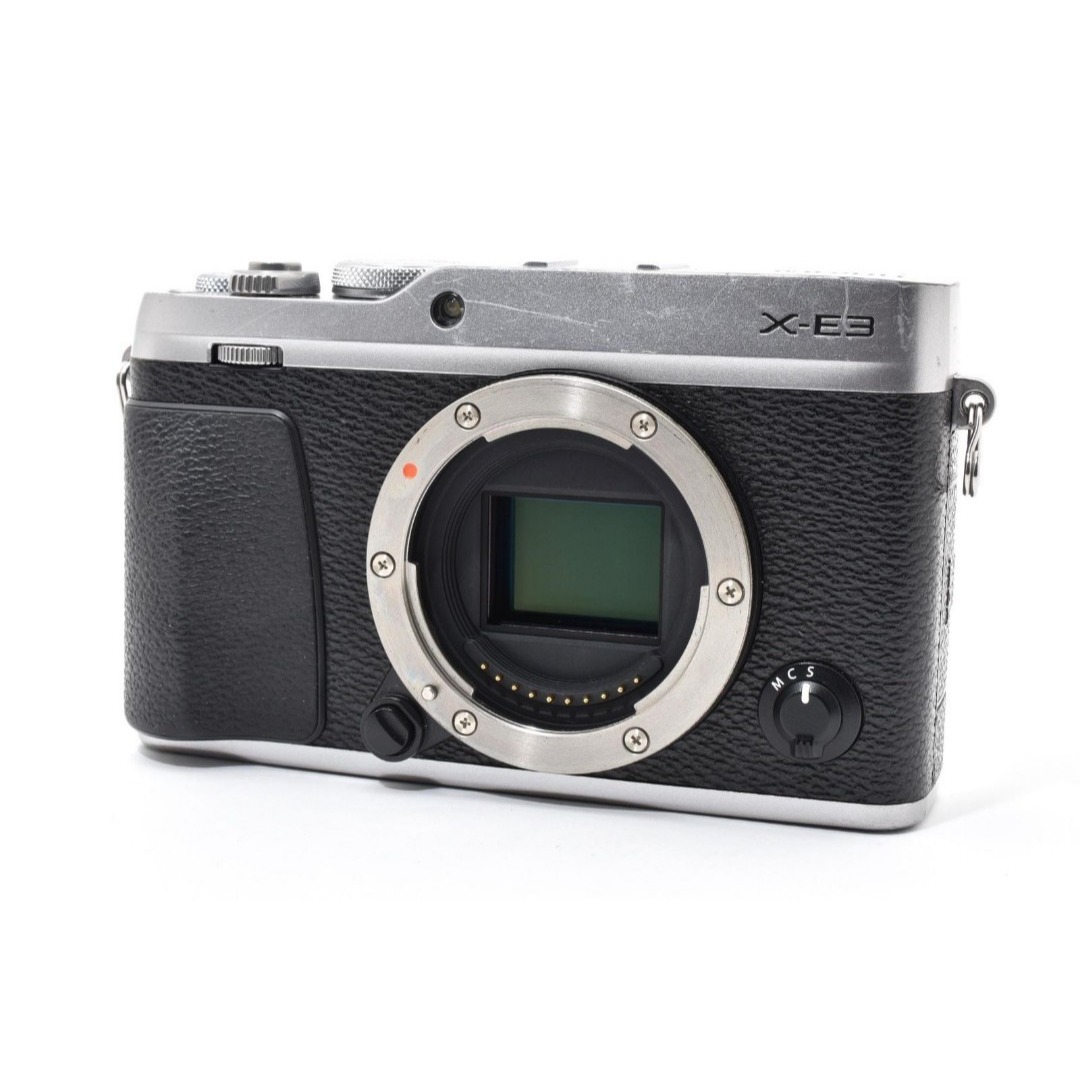 シャッター回数2回！□美品□ FUJIFILM X-E3 シルバー X-E3-Sの通販 by
