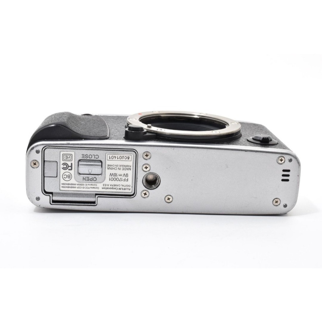 シャッター回数2回！□美品□ FUJIFILM X-E3 シルバー X-E3-Sの通販 by